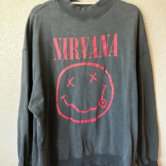 H&M x Nirvana Sweatshirt - Picture 1 of 2